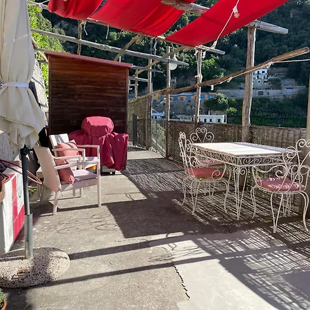 Casa San Pietro بيت للعطل *